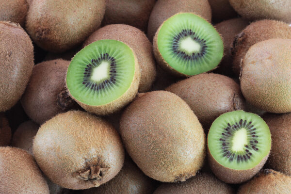 A few fresh kiwi fruits